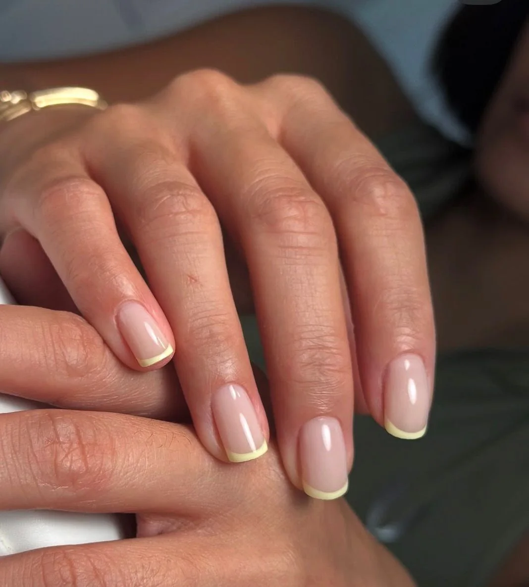 Maniküre bei Ale Beauty Zürich